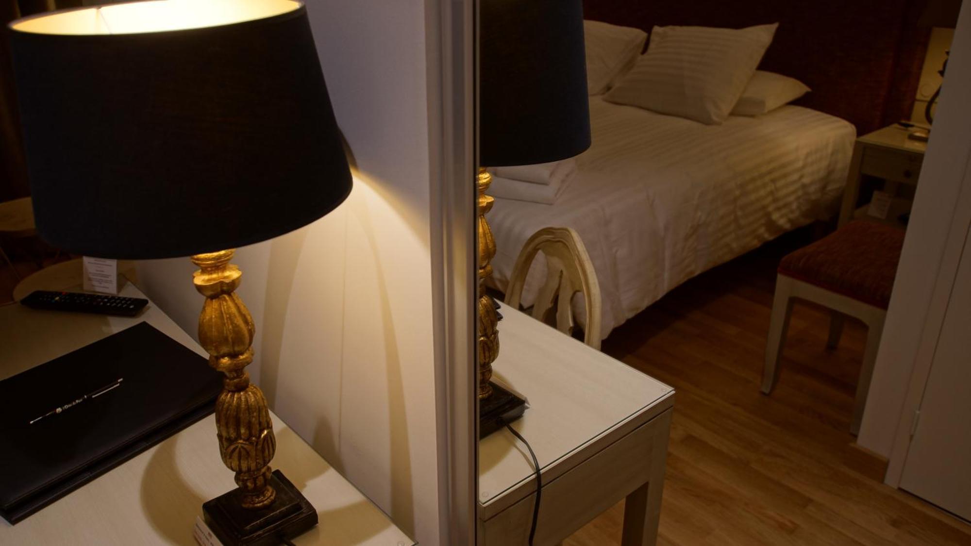 Hotel De Charme L'Oree Du Parc Romans-sur-Isère Kültér fotó
