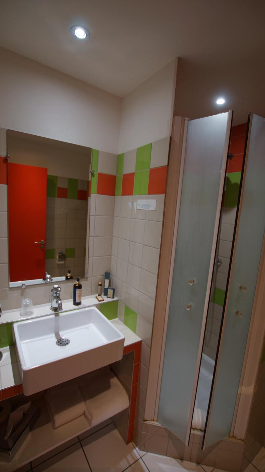 Hotel De Charme L'Oree Du Parc Romans-sur-Isère Kültér fotó